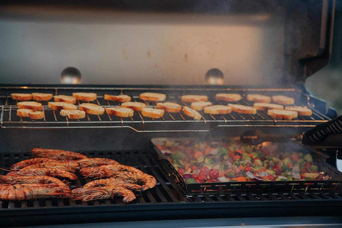Weber Genesis S-335 Gas Grill