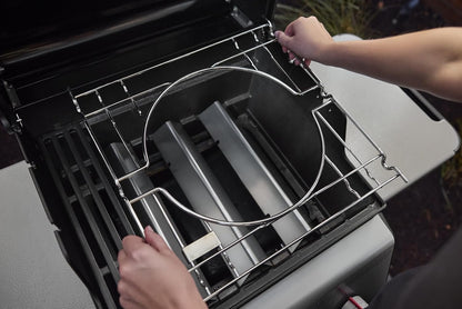 Weber SPIRIT 2-Burner Grill E-210 Liquid Propane Black